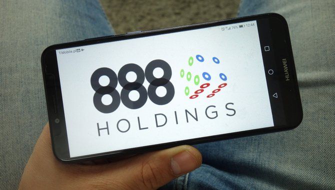 888 reports 18  decline in Q1 2022 revenue